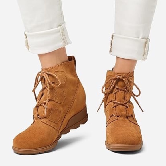SOREL Evie Wedge Lace Up Waterproof Tan Suede Ankle Bootie Size 7 - Picture 1 of 11